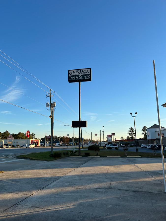Garden Inn & Suites Metter Exterior photo